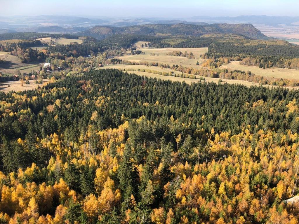Klimatyczny Dom Kopaczowka Przytulna Miejscowka Z Kominkiem, Sauna I Ogrodem U Podnoza Gor Stolowych Радкув Экстерьер фото